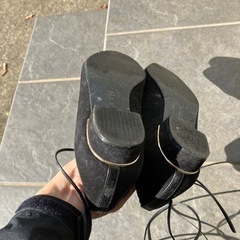 ダイアナレースアップパンプスの画像