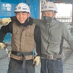 鉄筋工　<未経験からでも日給1万3500円スタート／月給30万円...