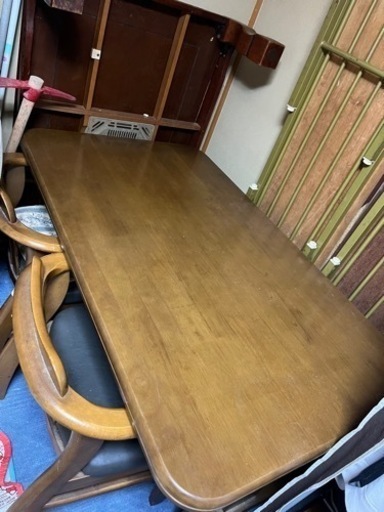 4人掛けテーブル