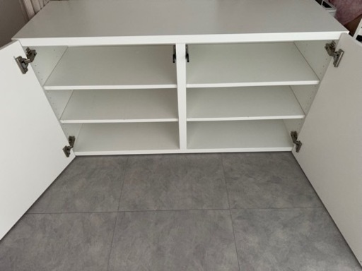 ikea ベストー　収納棚