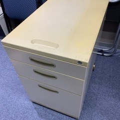 オフィス用品4点セットの画像