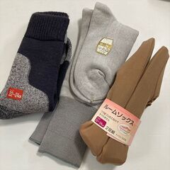 値下げ【未使用新品】靴下大量セット◆冬物・まとめて・綿１００％・百貨店購入品◆臼杵市内引取希望の画像