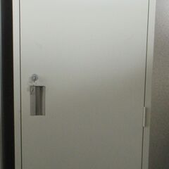 SALE!!　コクヨ　1人用ロッカー　中古販売