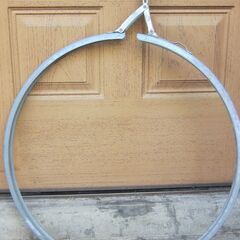 （J-21)　雨水タンク留め金あり(高さ92センチ×直径48センチ）*引取り限定(加古川市　鶴林寺前）の画像