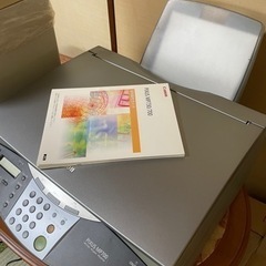 【受付終了】家庭用シュレッダーとプリンターの画像