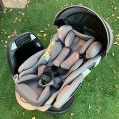 アップリカ ☆ チャイルドシート ☆ フラディア グロウ ISOFIX プレミアム 360°セーフティー ☆