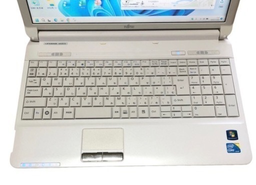 ?富士通Lifebook 15.6インチ/cpu i5/メモリ8GB/HDD320GB/最新Win11pro/Office2021アプ