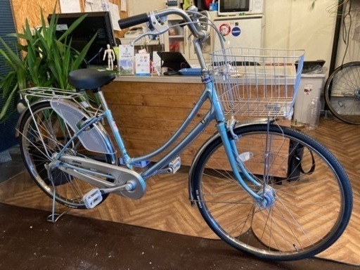 【前後タイヤ新品！ブリヂストン】LEDオートライト　3段変速　26インチ自転車　水色