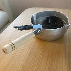 雪平鍋 + おたま