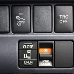 【自社ローン】トヨタ  ヴォクシー 1.8V ハイブリッド　オン...