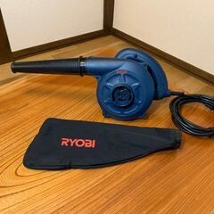 落ち葉の清掃に！　ブロアー
