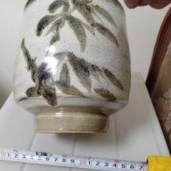 巨大湯呑み　陶芸　民芸品　オブジェ　骨董品の画像