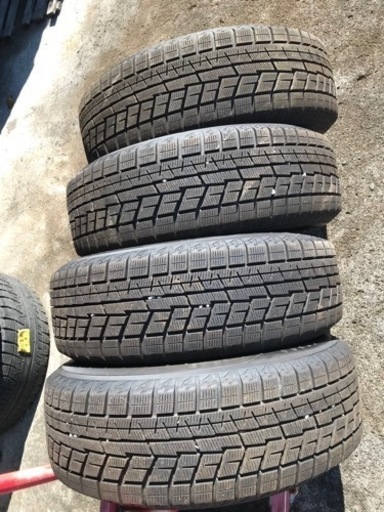 スタットレス　タイヤ