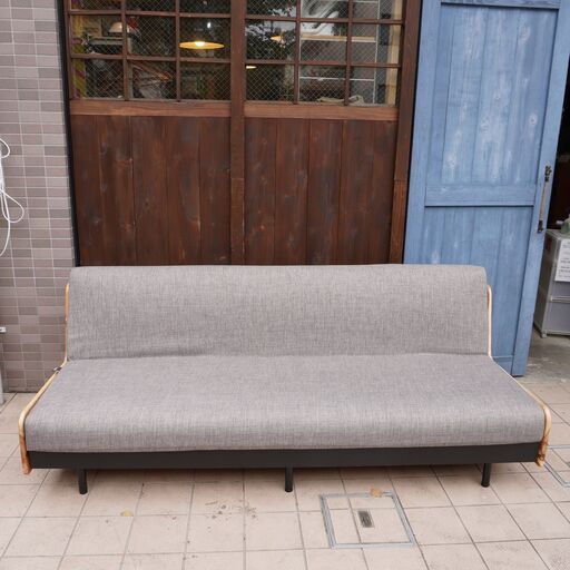 福岡大川の家具メーカーMeuble(モーブル)とディノスがSDGsへの取り組みでコラボレーションしたごろ寝ソファベッド。時を刻む日田杉