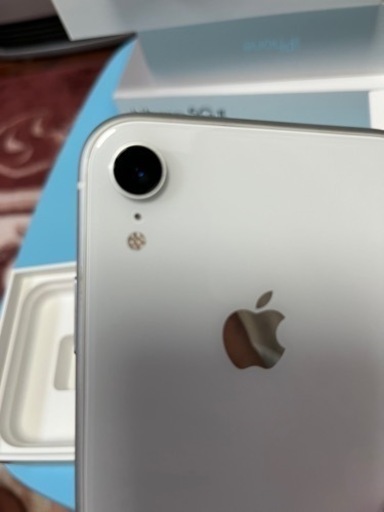 iPhoneXR 128GB ホワイト