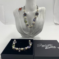 EVAE+MOB - BANDANA COLOR PAISLEY CHARMS EVAE Cross Flower Smiley Necklaceの画像