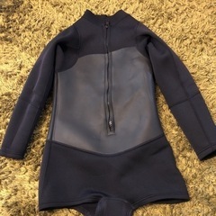 サーフィン　ウェット　2mm Mサイズ今週末まで処分しますの画像