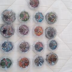 [本日最終]ウルトラマンルーブ　変身アイテム＋クリスタル多数　売りますの画像