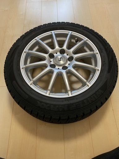 ダンロップ　ウインターマックス　4本セットナット付きc27セレナニスモで履いてました