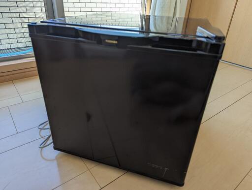 小さな冷蔵庫  GR-HB30A2(T)