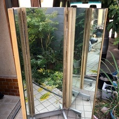 三面鏡　大きな姿見です　着物の着付けなどにの画像