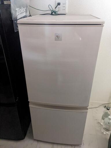 【取引確定】【美品】SHARP　冷蔵庫　137L