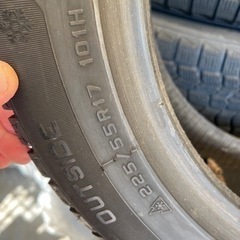 履き潰し用　スタッドレスタイヤ　225/55r17 の画像