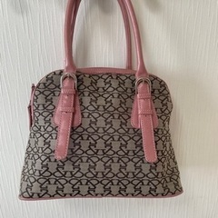 byP&D  ブガッティバッグの画像