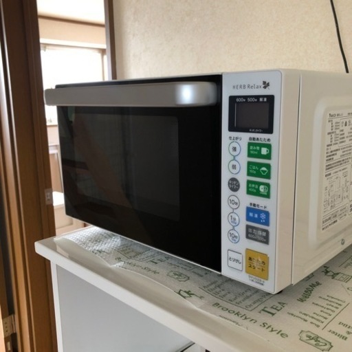 ヤマダ　電子レンジ　18年制　4年使用