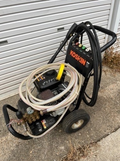 エンジン高圧洗浄機