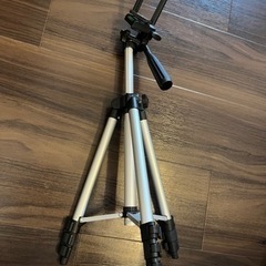 スマホ三脚、差し上げます