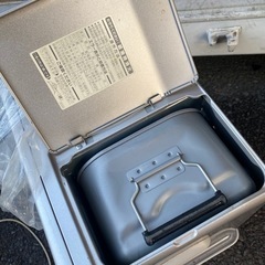 石油ストーブ　ファンヒーターの画像