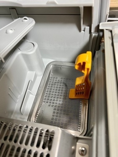 美品　パナソニック食器洗い乾燥機　バイオパワー除菌　NP-TR9-w
