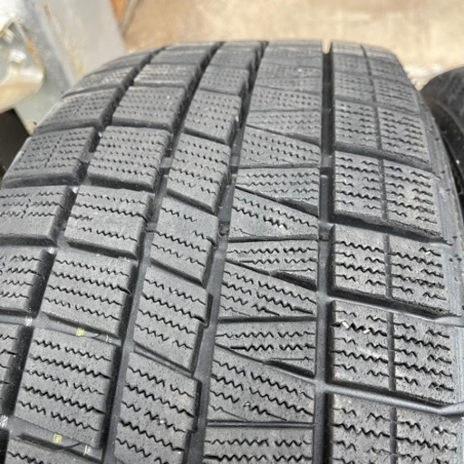 バリ山　NANKANG CORSAFA 215/50R17 スタッドレス タイヤ　2018年製　17インチ