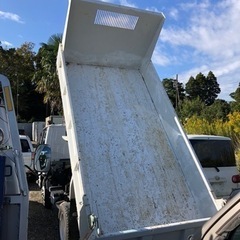 期間限定販売11月末★車検付３トン　ダンプ　オートマいすゞ　4500kmの画像