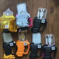 【仮面ライダーエグゼイド】ゲーマードライバー・ガシャコンブレイカー・ガシャットの画像