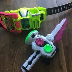 【仮面ライダーエグゼイド】ゲーマードライバー・ガシャコンブレイカー・ガシャットの画像