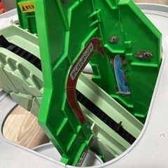 タカラトミー トミカ トンネルくぐって！やまのぼりドライブの画像