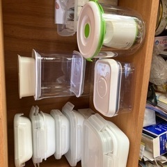 様々な保存容器　通販購入品多し