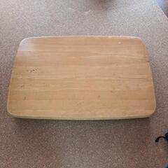 折り畳みテーブル