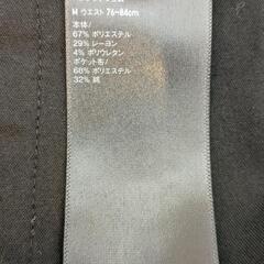 【未使用】ユニクロ スマートアンクルパンツ ブラックM 股下69cm(ウールライク)の画像