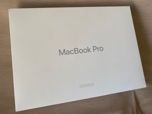 MacBook Pro 2019 13インチ core i7 16GB 2TB