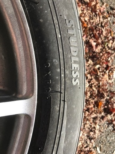 スタッドレスタイヤ4本セット（ホイール付き）225/60R/17