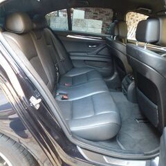 検査5年7月528i MスポーツPKG ブラックレザーシート/HDDナビ/地デジ/Bluetoothオーディオ/バックカメラ/デイライト/点検記録簿/HID/ミラーETCの画像