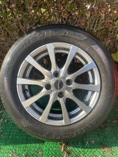 ブリヂストン　タイヤ　レグノ