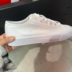 プーマ　キャンパス似　靴