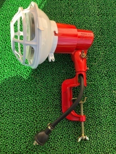 diy ガレージ照明　150w相当