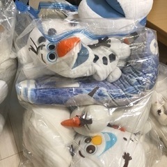 オラフのぬいぐるみ大量