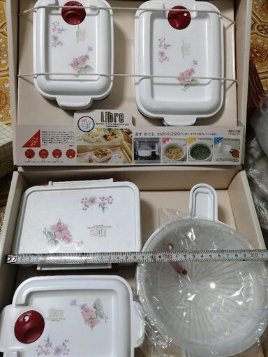 お花柄保存容器 ⑧