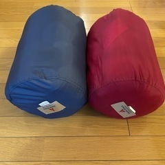 キャンプ　寝袋セットの画像
